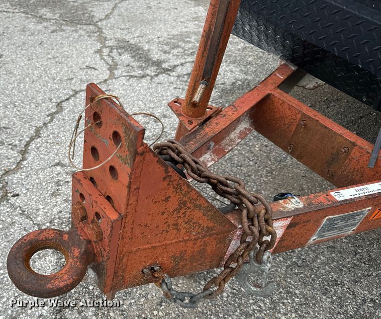 image for item EH6751 1998 Belshe WB-1 equipment trailer