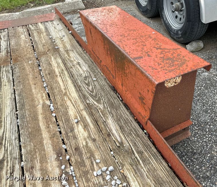 image for item EH6751 1998 Belshe WB-1 equipment trailer