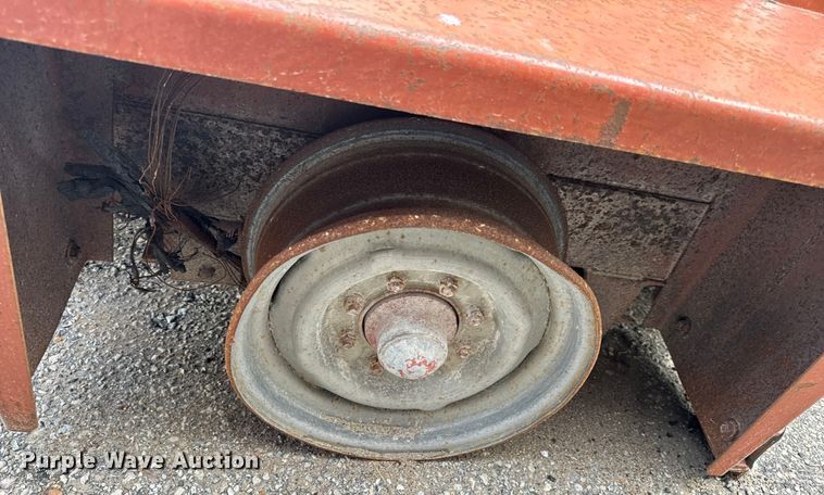 image for item EH6751 1998 Belshe WB-1 equipment trailer