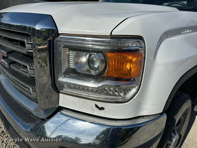 image for item EH6816 2017 GMC  Sierra 2500HD Crew Cab pickup truck