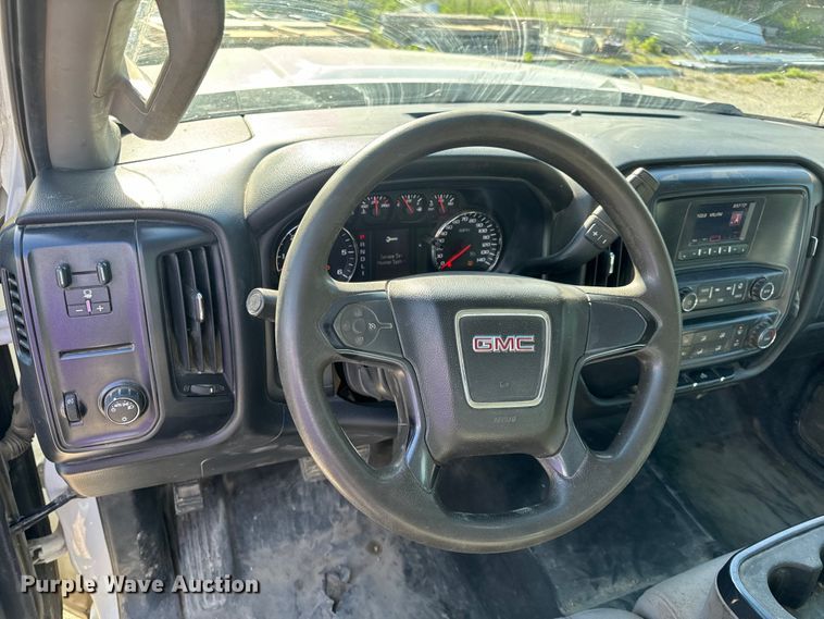 image for item EH6816 2017 GMC  Sierra 2500HD Crew Cab pickup truck