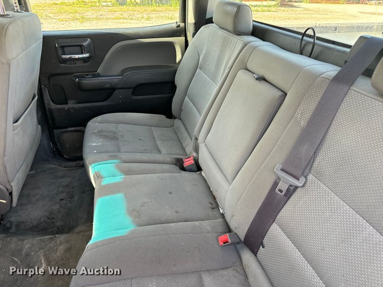 image for item EH6816 2017 GMC  Sierra 2500HD Crew Cab pickup truck