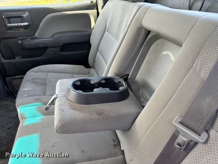 image for item EH6816 2017 GMC  Sierra 2500HD Crew Cab pickup truck