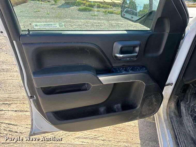 image for item EH6819 2017 Chevrolet  Silverado 1500 LT Double Cab pickup truck