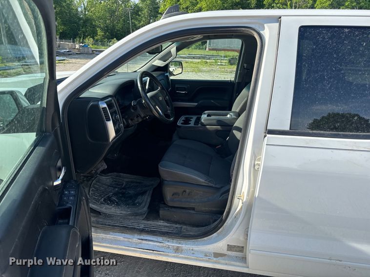 image for item EH6819 2017 Chevrolet  Silverado 1500 LT Double Cab pickup truck