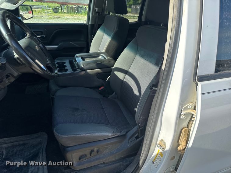 image for item EH6819 2017 Chevrolet  Silverado 1500 LT Double Cab pickup truck