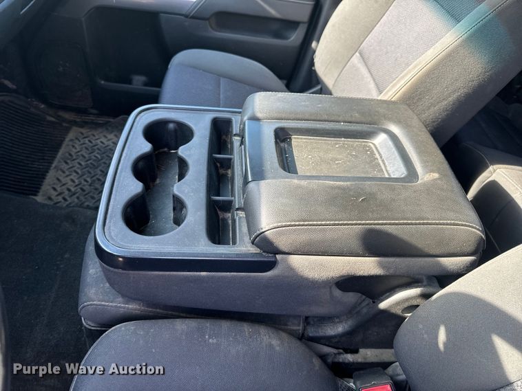 image for item EH6819 2017 Chevrolet  Silverado 1500 LT Double Cab pickup truck