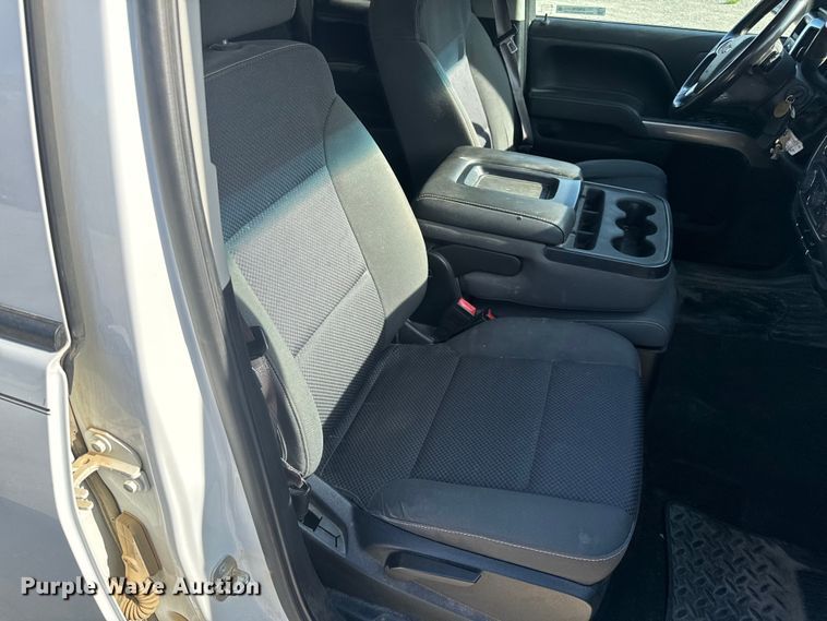 image for item EH6819 2017 Chevrolet  Silverado 1500 LT Double Cab pickup truck