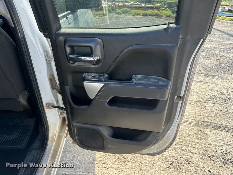 image for item EH6819 2017 Chevrolet  Silverado 1500 LT Double Cab pickup truck