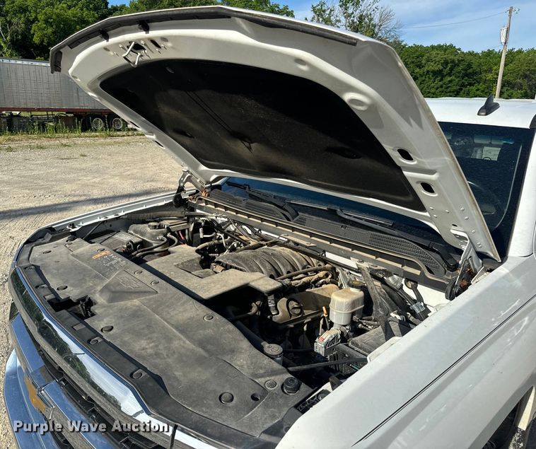 image for item EH6819 2017 Chevrolet  Silverado 1500 LT Double Cab pickup truck