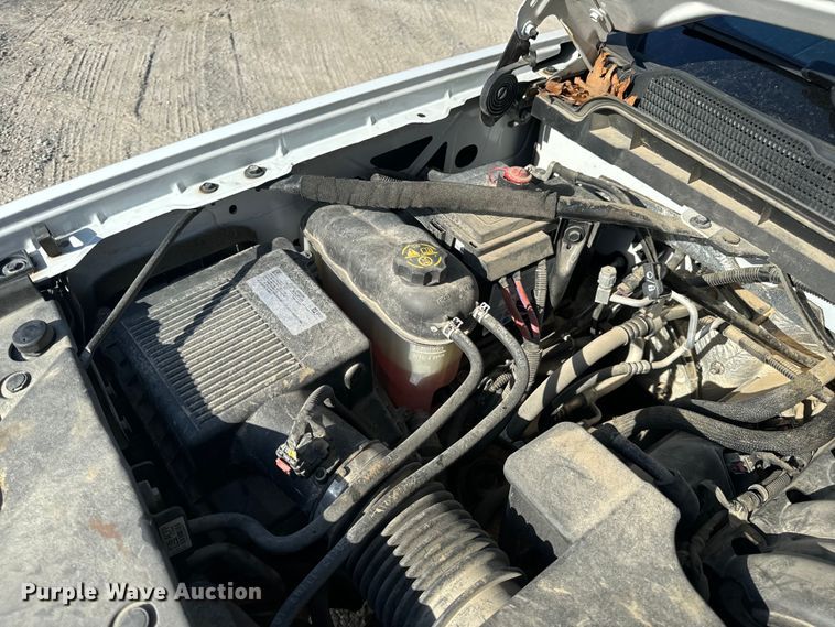 image for item EH6819 2017 Chevrolet  Silverado 1500 LT Double Cab pickup truck