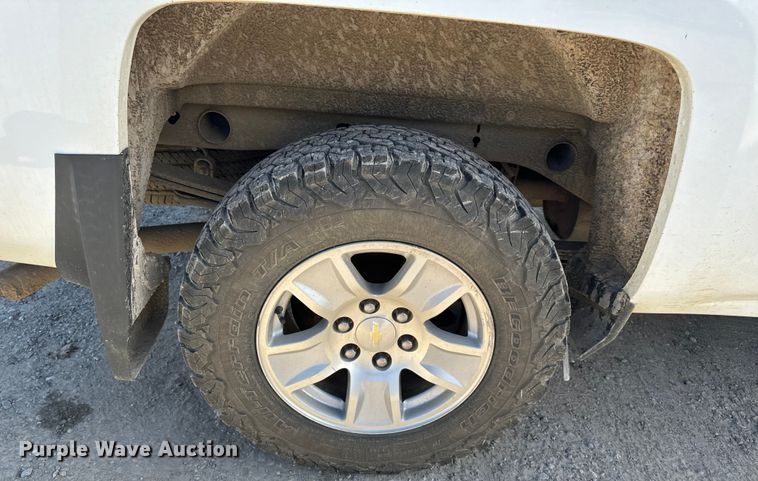 image for item EH6819 2017 Chevrolet  Silverado 1500 LT Double Cab pickup truck