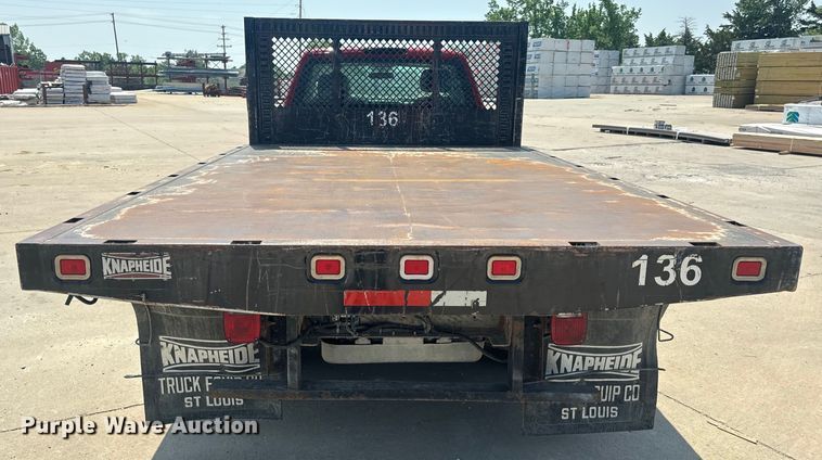 image for item EH6834 2011 Chevrolet  Silverado 3500HD dump flatbed pickup truck