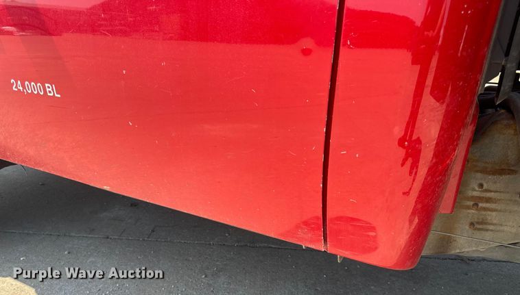 image for item EH6834 2011 Chevrolet  Silverado 3500HD dump flatbed pickup truck