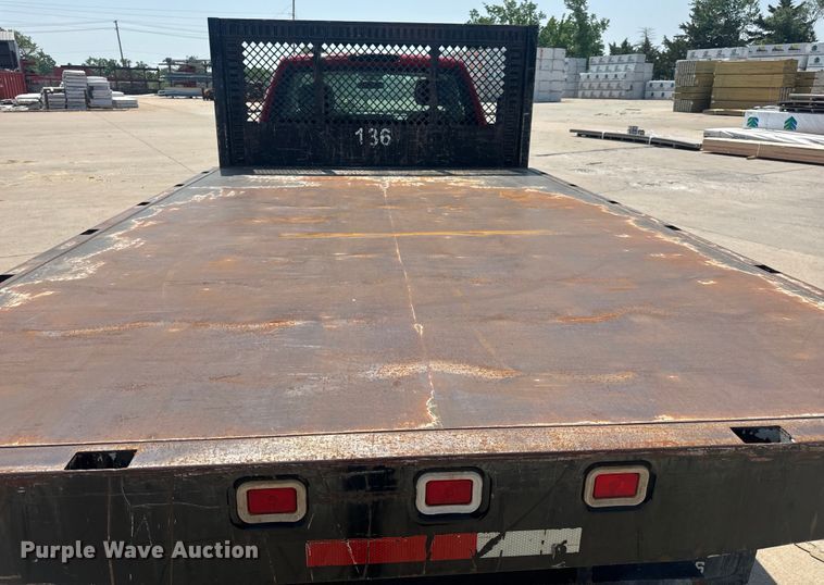 image for item EH6834 2011 Chevrolet  Silverado 3500HD dump flatbed pickup truck