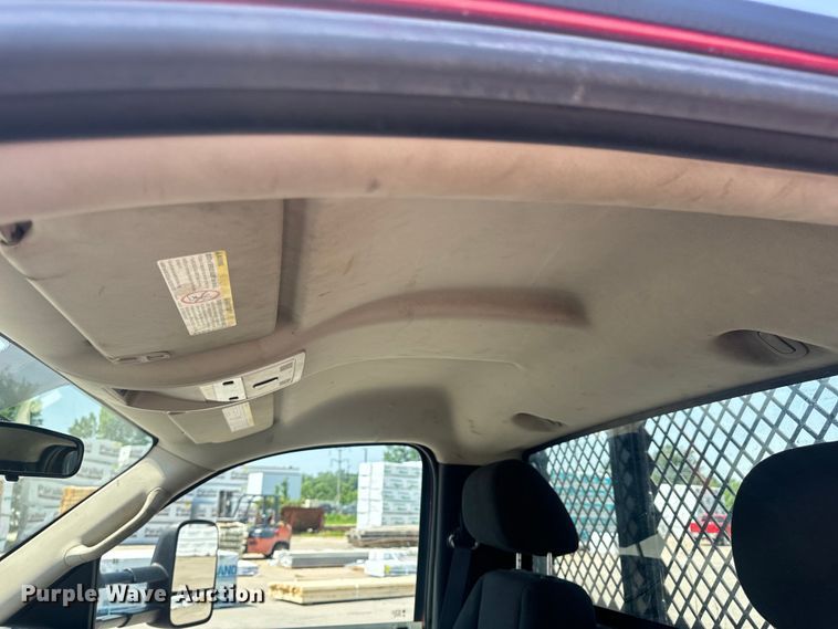 image for item EH6834 2011 Chevrolet  Silverado 3500HD dump flatbed pickup truck