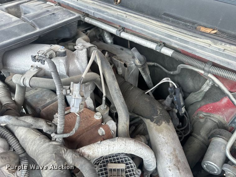 image for item EH6834 2011 Chevrolet  Silverado 3500HD dump flatbed pickup truck