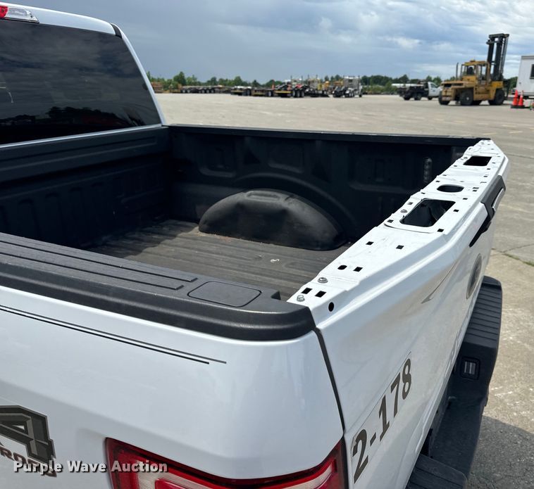 image for item EH6842 2018 Ford  F150 XLT SuperCrew pickup truck