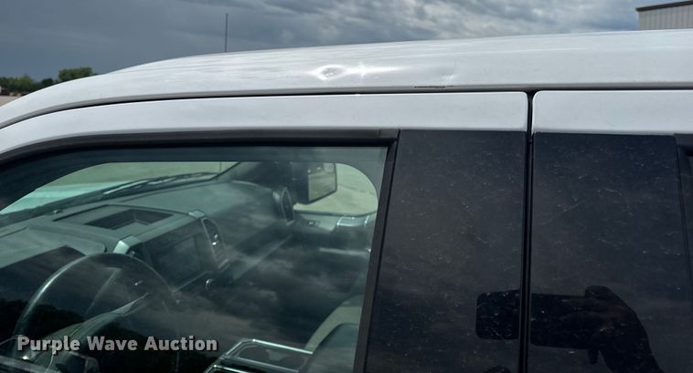 image for item EH6842 2018 Ford  F150 XLT SuperCrew pickup truck