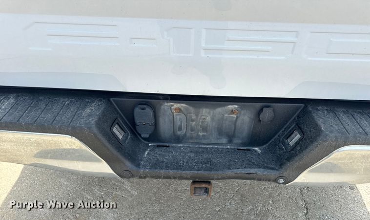 image for item EH6842 2018 Ford  F150 XLT SuperCrew pickup truck