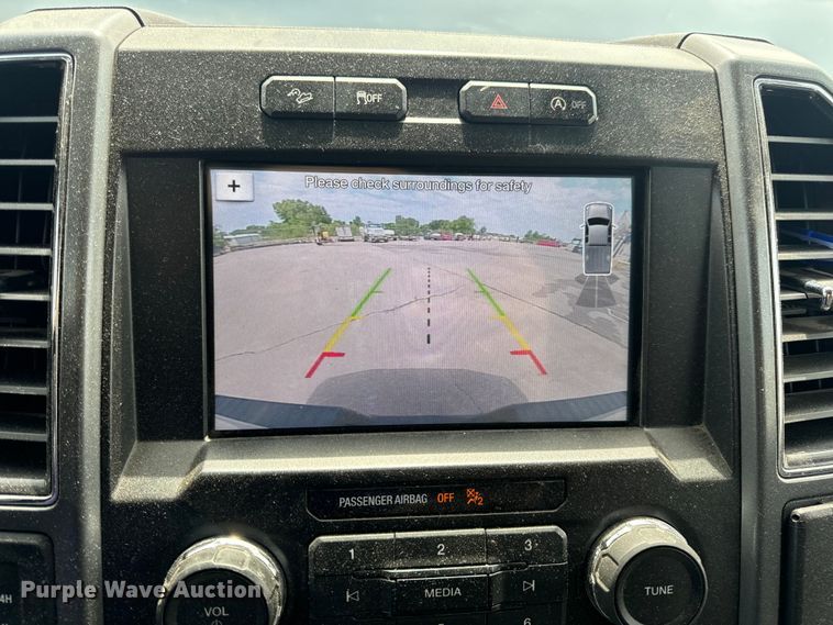 image for item EH6842 2018 Ford  F150 XLT SuperCrew pickup truck