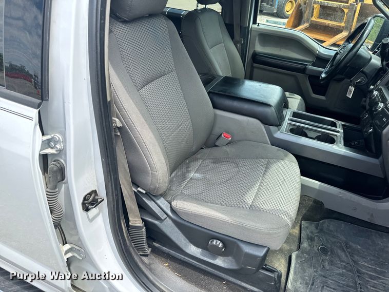 image for item EH6842 2018 Ford  F150 XLT SuperCrew pickup truck