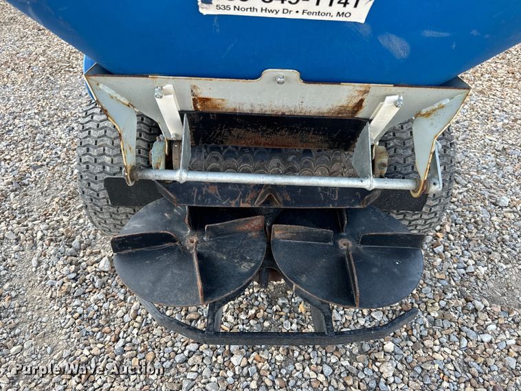 image for item EH6854 EcoLawn Apllicator ECO250 top dresser spreader