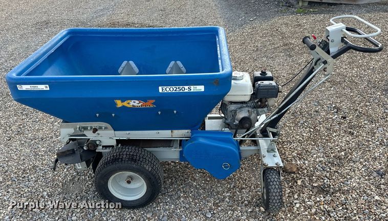 image for item EH6855 EcoLawn Applicator  ECO250-S top dresser spreader