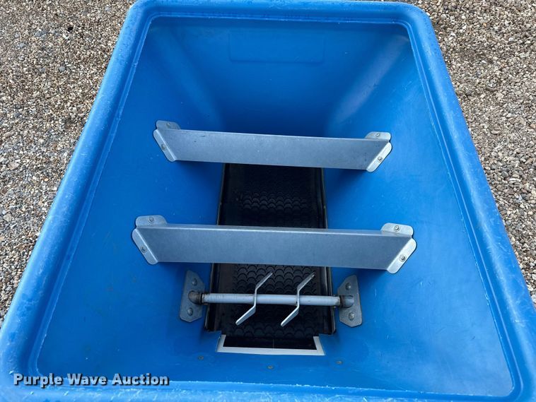 image for item EH6856 EcoLawn Applicator ECO250-S top dresser spreader