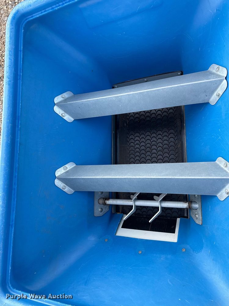 image for item EH6856 EcoLawn Applicator ECO250-S top dresser spreader