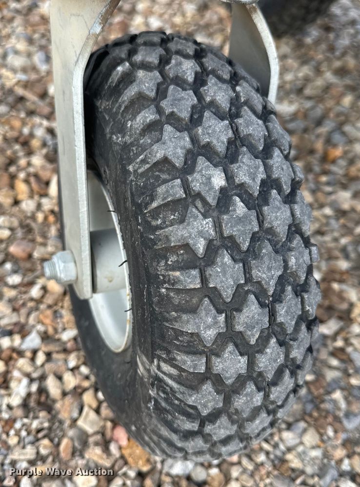 image for item EH6856 EcoLawn Applicator ECO250-S top dresser spreader