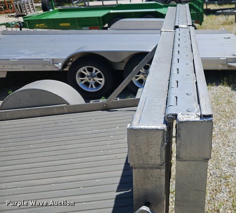 image for item EI3746 2016 Featherlite 3110-0014-STD utility trailer