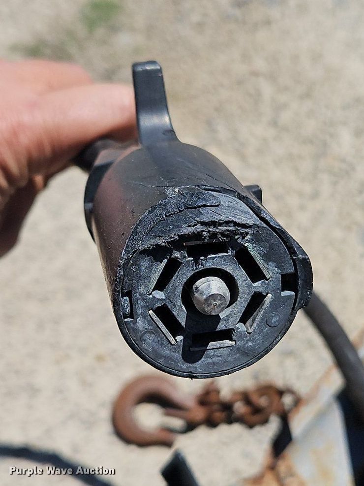 image for item EI3746 2016 Featherlite 3110-0014-STD utility trailer