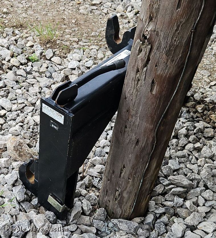 image for item EI3843 Speeco Cat. 2 three point quick attach