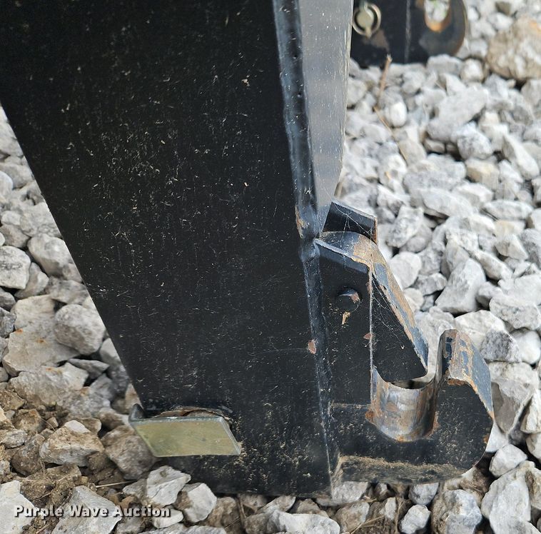 image for item EI3843 Speeco Cat. 2 three point quick attach