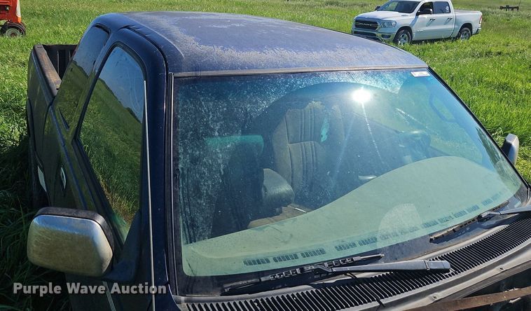 image for item EI3856 1997 Toyota  T100 XtraCab pickup truck