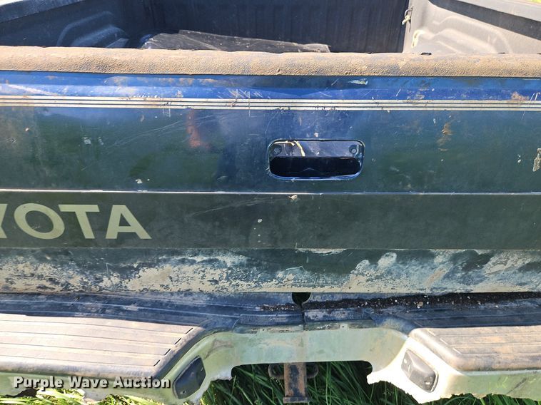 image for item EI3856 1997 Toyota  T100 XtraCab pickup truck