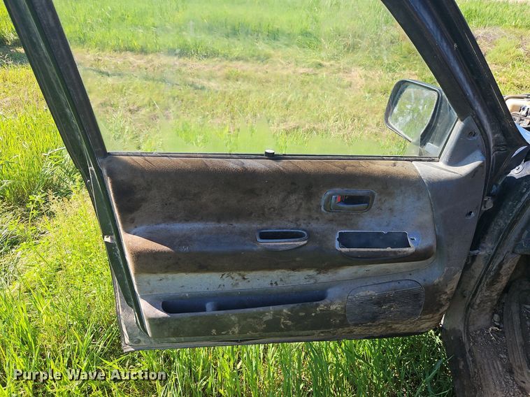 image for item EI3856 1997 Toyota  T100 XtraCab pickup truck