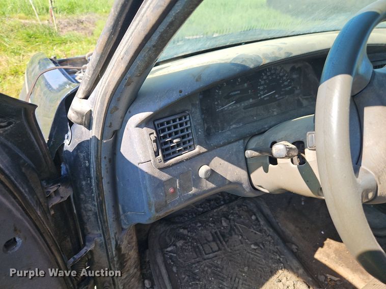 image for item EI3856 1997 Toyota  T100 XtraCab pickup truck