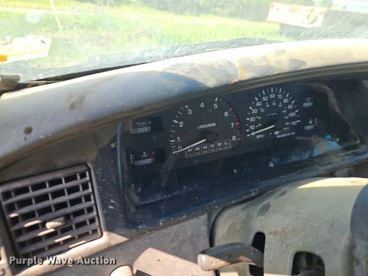 image for item EI3856 1997 Toyota  T100 XtraCab pickup truck