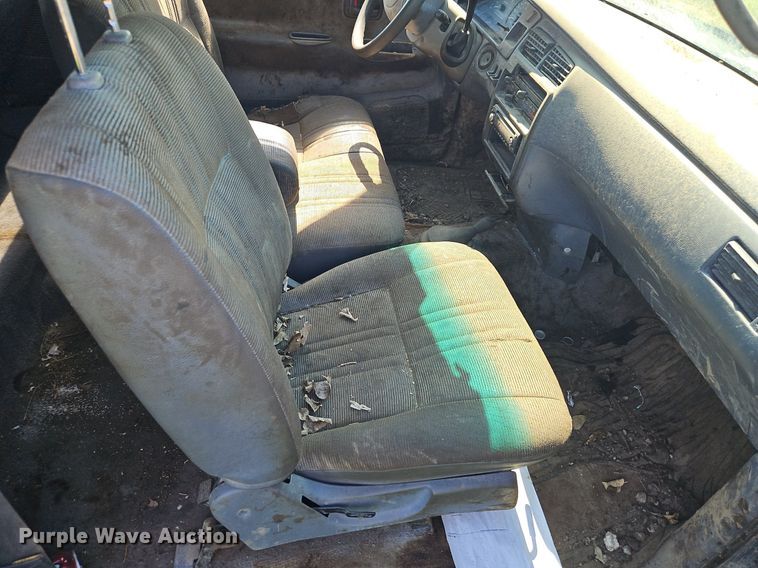 image for item EI3856 1997 Toyota  T100 XtraCab pickup truck