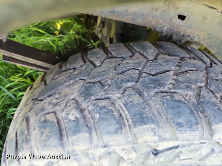 image for item EI3856 1997 Toyota  T100 XtraCab pickup truck