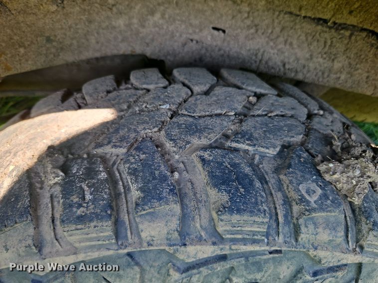 image for item EI3856 1997 Toyota  T100 XtraCab pickup truck