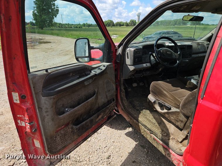 image for item EI3859 2002 Ford F550 Super Duty XLT truck cab and chassis