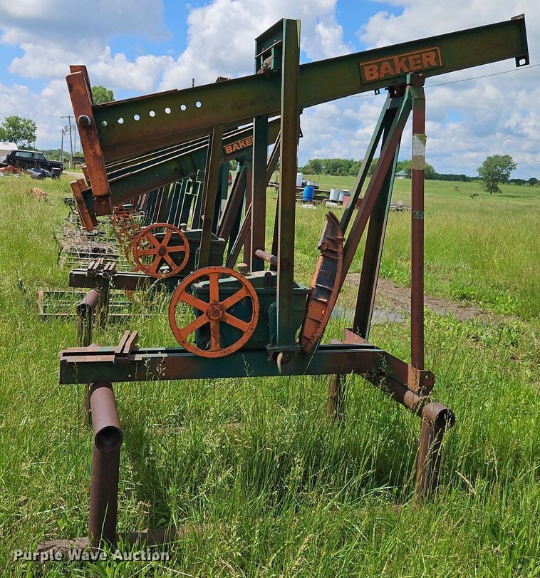 image for item EI3860 (12) pump jacks