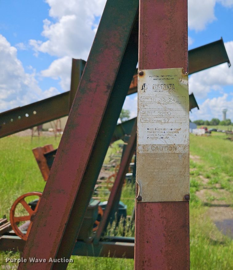 image for item EI3860 (12) pump jacks