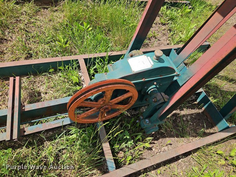 image for item EI3860 (12) pump jacks