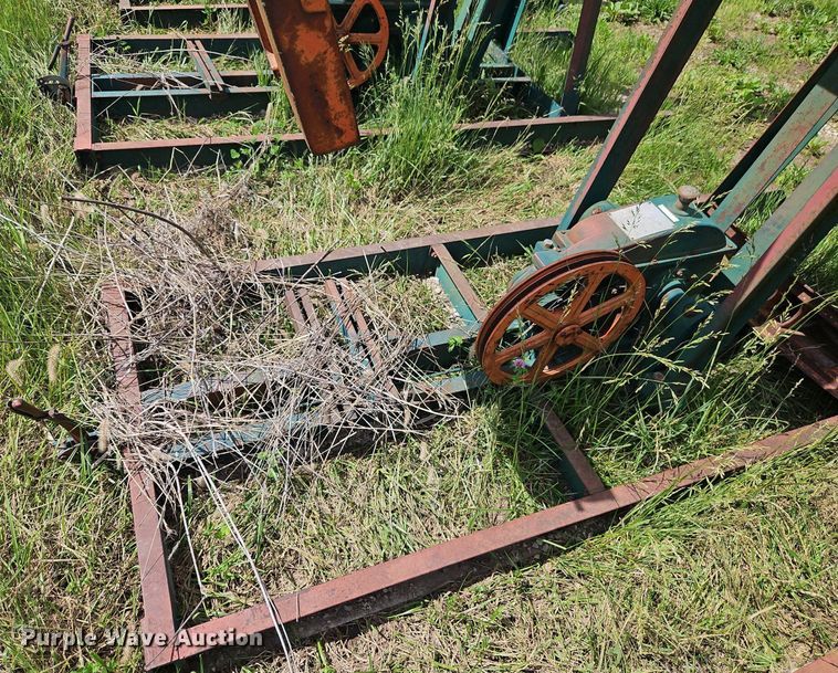 image for item EI3860 (12) pump jacks