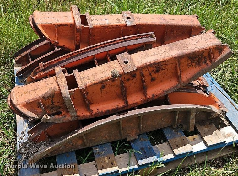 image for item EI3860 (12) pump jacks