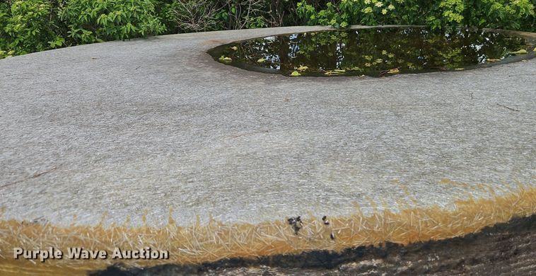 image for item EI3862 (3) fiberglass tanks